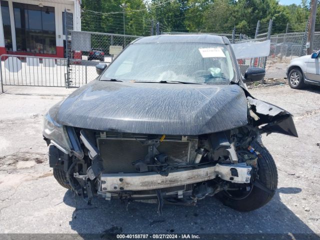 5N1DR2MM7JC668082 Nissan Pathfinder Sv