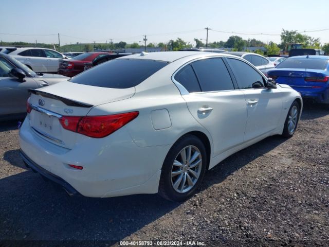 JN1EV7AR2HM831925 Infiniti Q50 3.0t Premium
