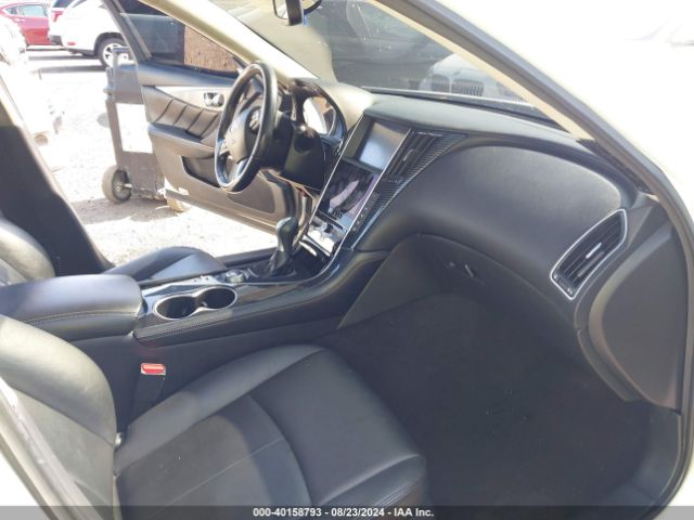 JN1EV7AR2HM831925 Infiniti Q50 3.0t Premium