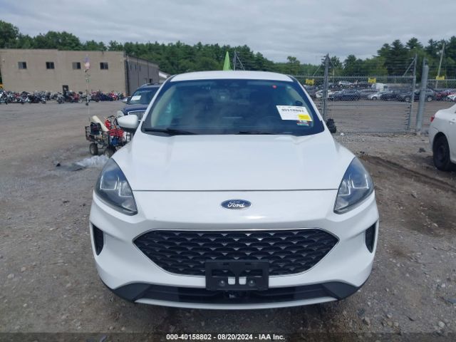 1FMCU9G65LUA82655 Ford ESCAPE SE