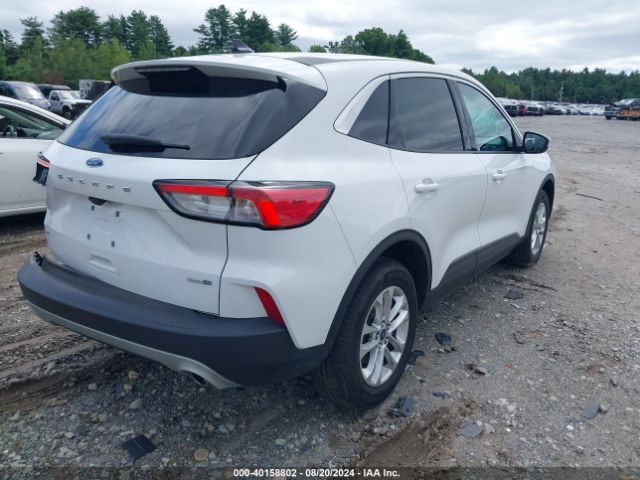 1FMCU9G65LUA82655 Ford ESCAPE SE