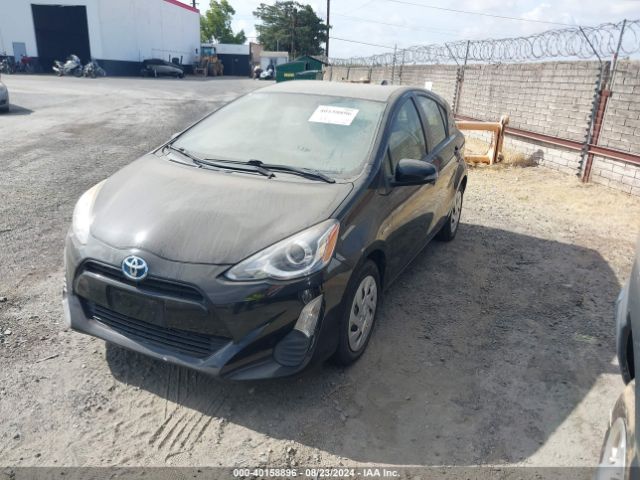 JTDKDTB33G1122796 Toyota Prius C Two