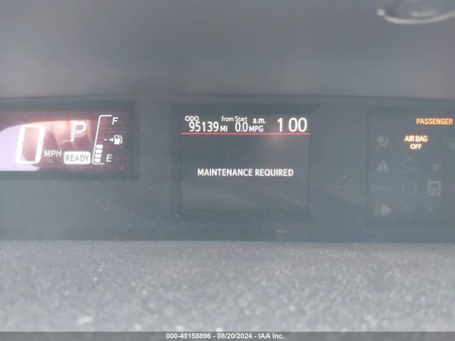 JTDKDTB33G1122796 Toyota Prius C Two