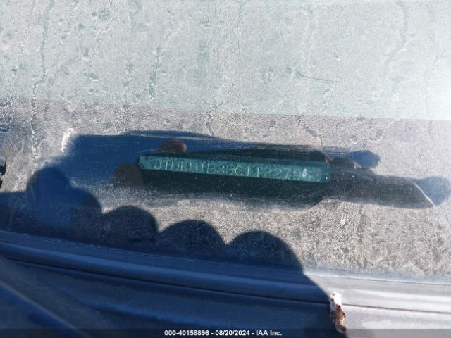 JTDKDTB33G1122796 Toyota Prius C Two