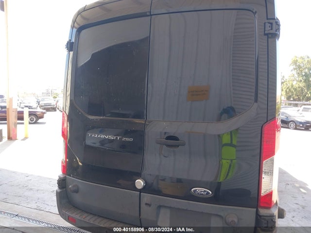 Ford Transit-250 2015 1FTYR2CM4FKB28340 Image 16