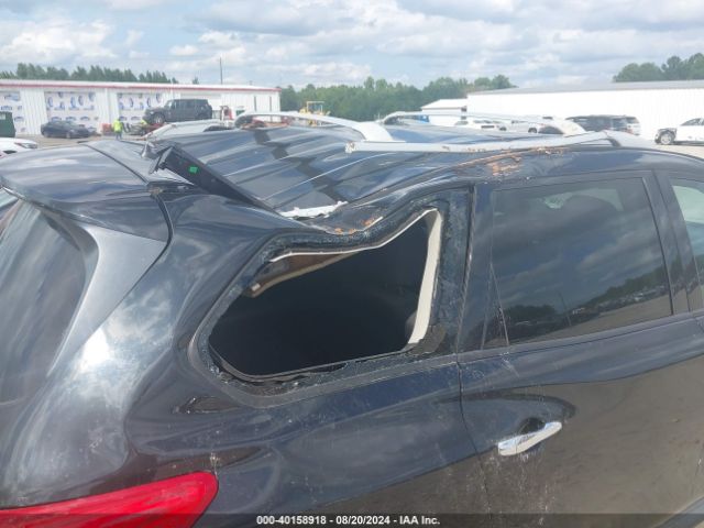 5N1DR2MM6HC601242 Nissan Pathfinder S
