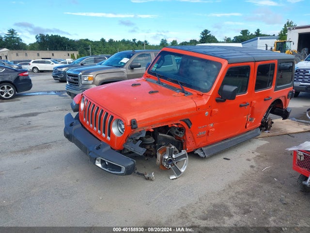 1C4HJXEG3JW219757 Jeep Wrangler Unlimited Sahara 4x4