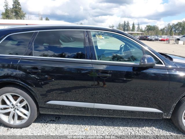 WA1VAAF78HD012151 Audi Q7 3.0t Premium