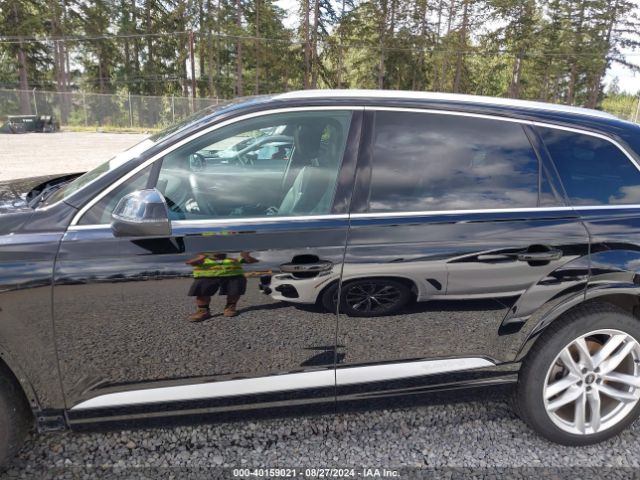 WA1VAAF78HD012151 Audi Q7 3.0t Premium