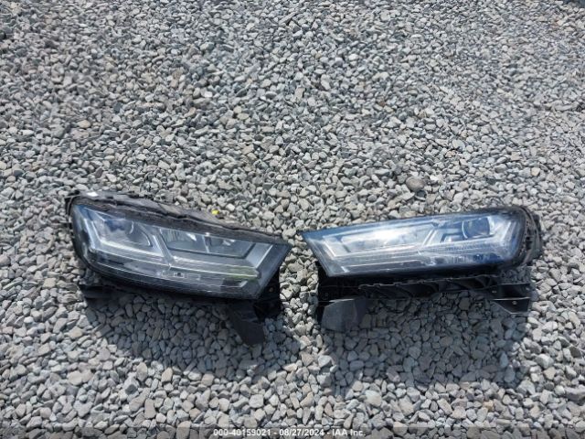 WA1VAAF78HD012151 Audi Q7 3.0t Premium