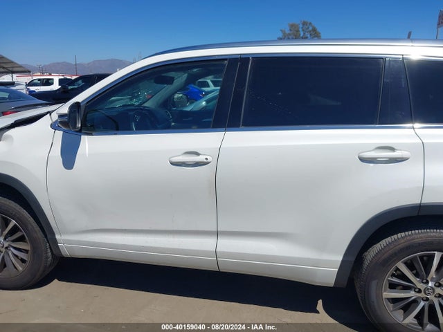 Toyota Highlander Xle 2017 5TDKZRFH7HS521578 Image 14