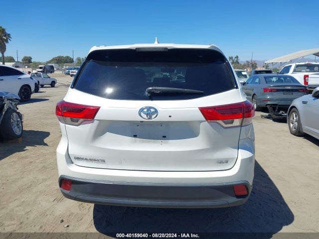 Toyota Highlander Xle 2017 5TDKZRFH7HS521578 Image 16