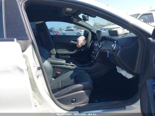 Mercedes-Benz CLA 250 2018 WDDSJ4EB1JN525568 Image 5