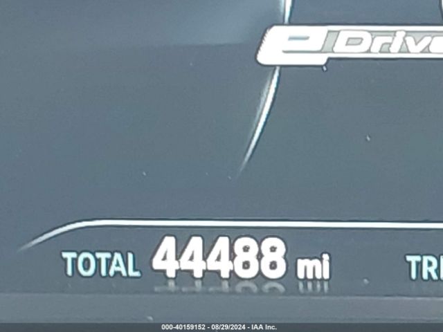 WBAJA9C58JB252093 BMW 530e Iperformance