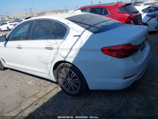 WBAJA9C58JB252093 BMW 530e Iperformance