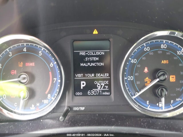 Toyota COROLLA LE 2018 5YFBURHE9JP770111 Image 7