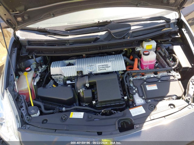Toyota Prius Two 2015 JTDKN3DU4F1984118 Image 10