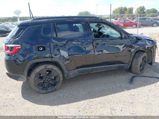 3C4NJCBB7JT408275 Jeep Compass Altitude Fwd