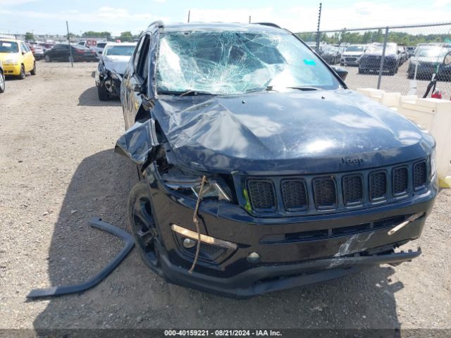 3C4NJCBB7JT408275 Jeep Compass Altitude Fwd