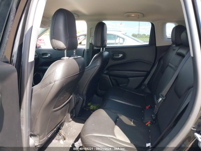 3C4NJCBB7JT408275 Jeep Compass Altitude Fwd