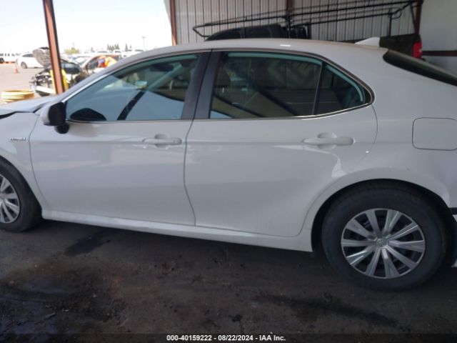 4T1B31HK4KU513593 Toyota Camry Hybrid Le