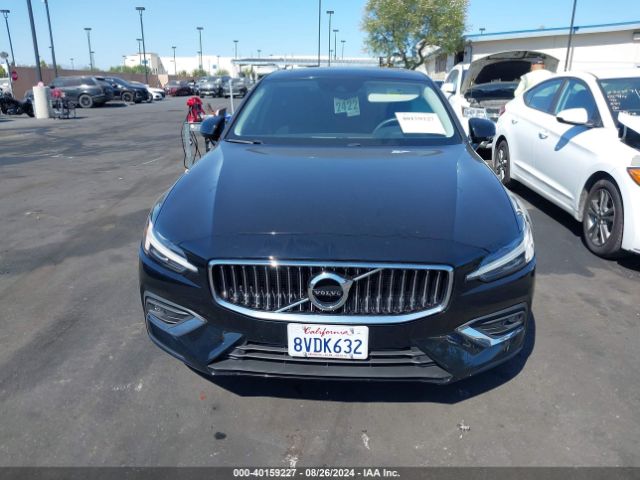7JR102TL4MG103877 Volvo S60 T5 Inscription