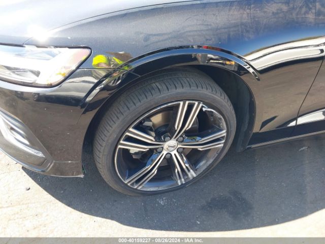 7JR102TL4MG103877 Volvo S60 T5 Inscription