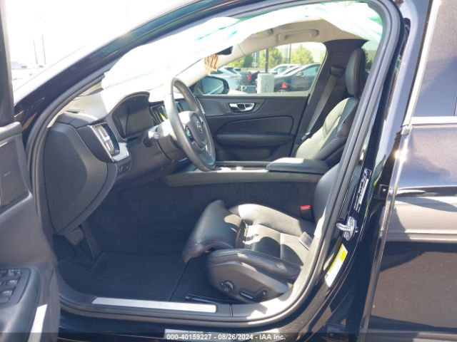 7JR102TL4MG103877 Volvo S60 T5 Inscription