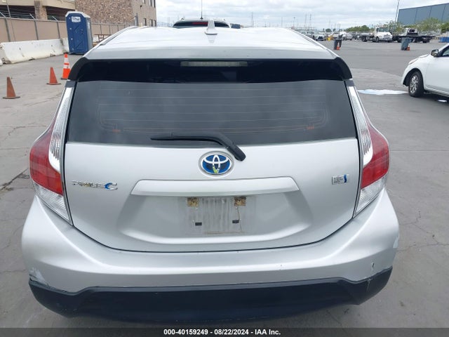 Toyota Prius C Two 2017 JTDKDTB31H1591144 Image 16