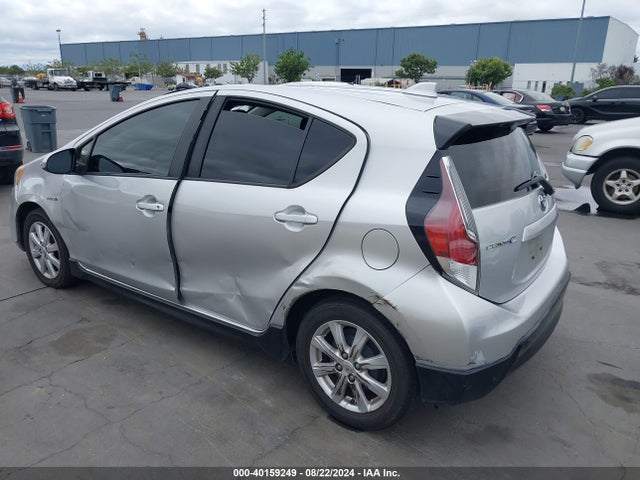 JTDKDTB31H1591144 Toyota Prius C Two