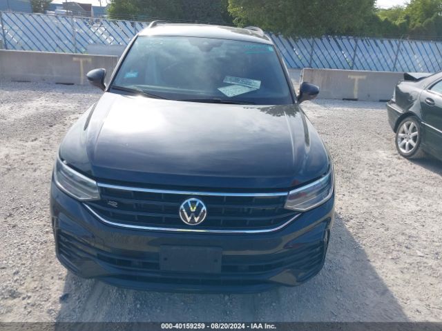 3VV8B7AX8RM043675 Volkswagen Tiguan 2.0t Se R-line Black