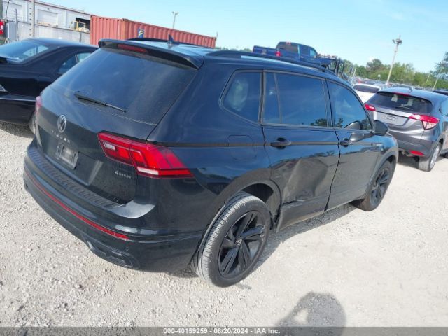 3VV8B7AX8RM043675 Volkswagen Tiguan 2.0t Se R-line Black