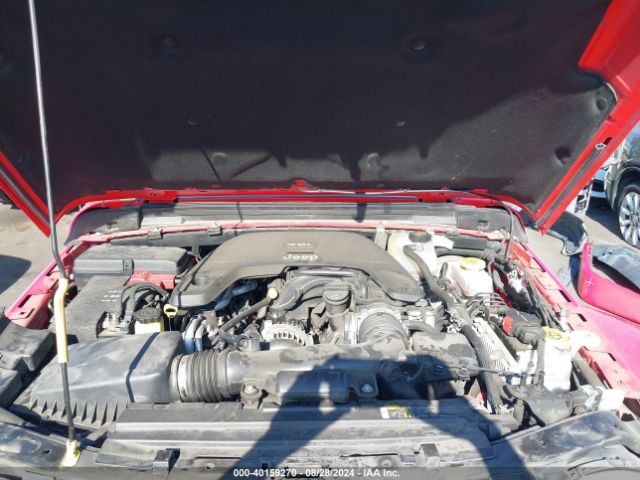 1C4HJXEG6JW207134 Jeep Wrangler Unlimited Sahara 4x4