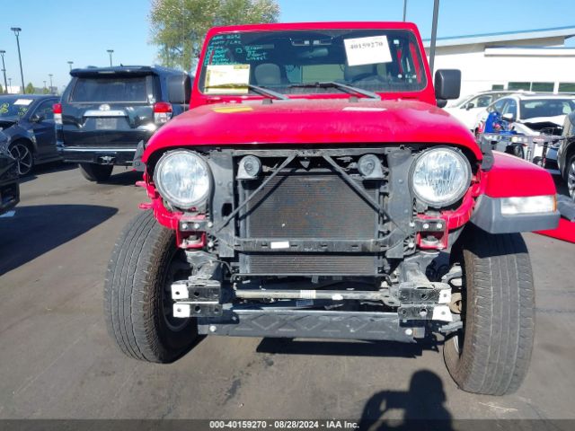 1C4HJXEG6JW207134 Jeep Wrangler Unlimited Sahara 4x4