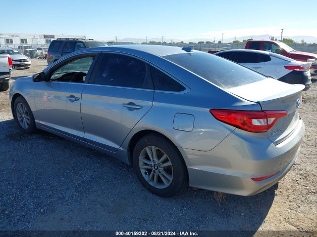 Hyundai SONATA SE 2015 5NPE24AF1FH120721 Image 3