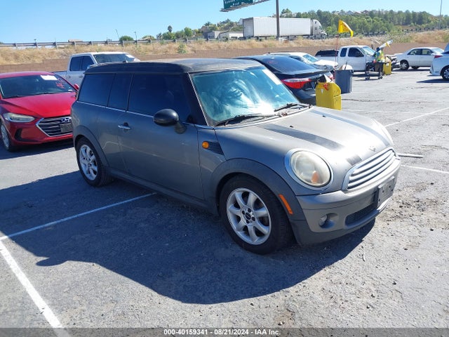 2010 MINI COOPER CLUBMAN WMWML3C53ATX37322 Photo 0