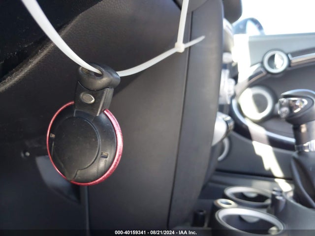 2010 MINI COOPER CLUBMAN WMWML3C53ATX37322 Photo 10