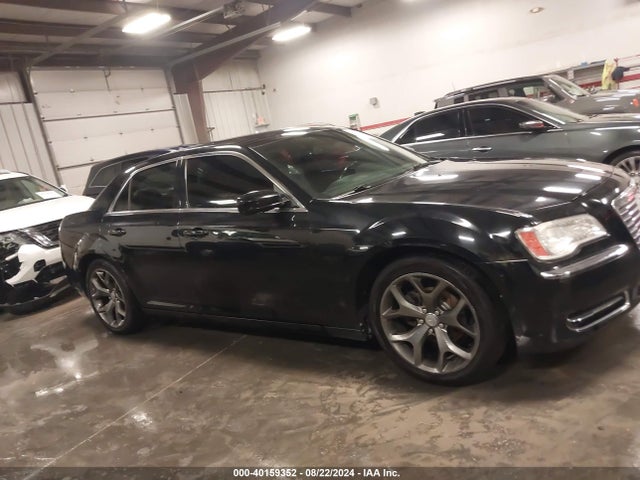 2C3CCAAG6EH136226 Chrysler 300