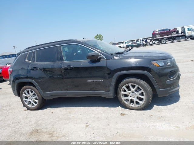 Jeep Compass Latitude Lux 4x4 2022 3C4NJDFB1NT218753 Image 12