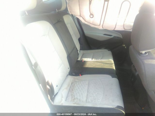 2GNAXHEVXJ6308747 Chevrolet EQUINOX LS