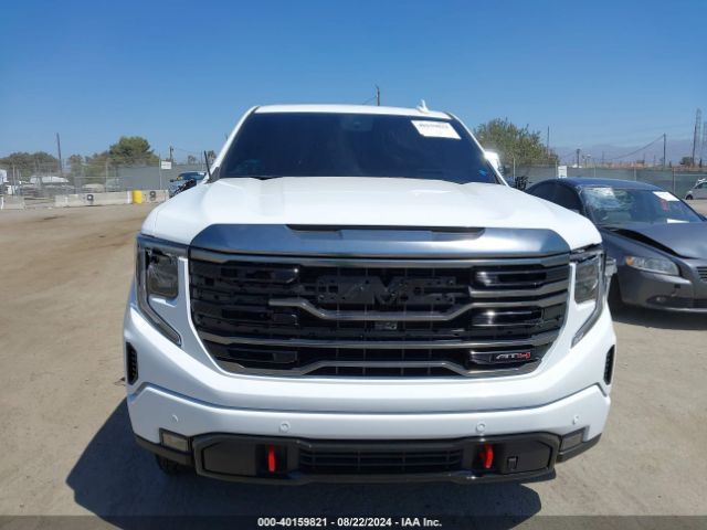 1GTUUEE8XRZ288622 GMC Sierra 1500 4wd  Short Box At4