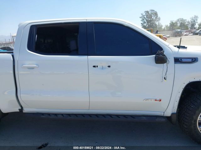 1GTUUEE8XRZ288622 GMC Sierra 1500 4wd  Short Box At4
