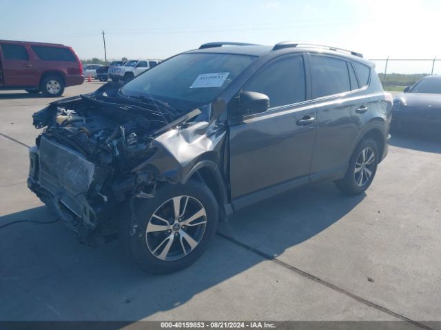 JTMZFREV8JJ724352 Toyota RAV4 LE