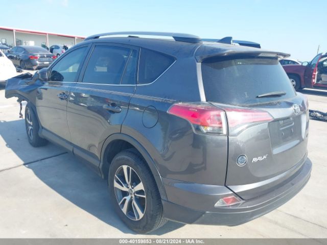 JTMZFREV8JJ724352 Toyota RAV4 LE