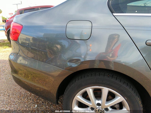 Продаж на аукціоні авто 2014 Volkswagen Jetta 1.8t Se, vin: 3VWD07AJ6EM336495, номер лоту: 40159866