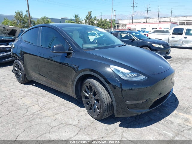 2021 TESLA MODEL Y 5YJYGDEE5MF216475 Photo 0