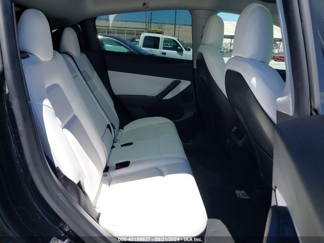 2021 TESLA MODEL Y 5YJYGDEE5MF216475 Photo 7