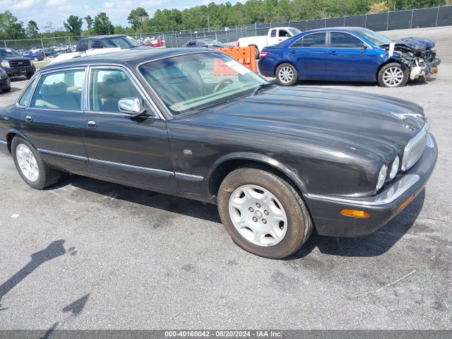2001 JAGUAR XJ8 SAJDA24C41LF36243 Photo 0