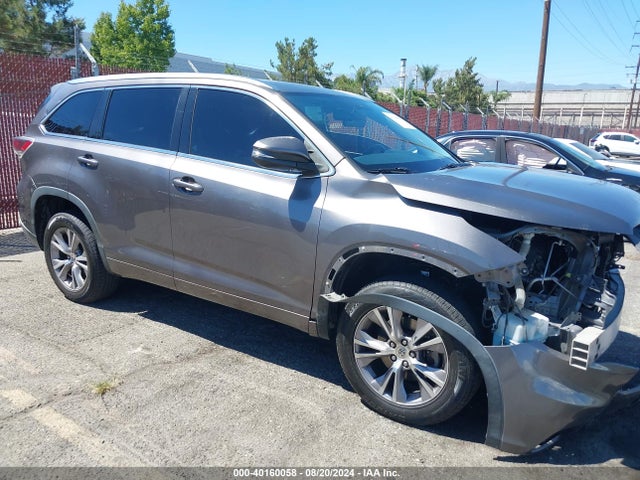 Toyota Highlander Xle V6 2014 5TDKKRFH0ES016837 Image 14