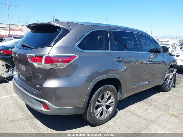 Toyota Highlander Xle V6 2014 5TDKKRFH0ES016837 Image 4